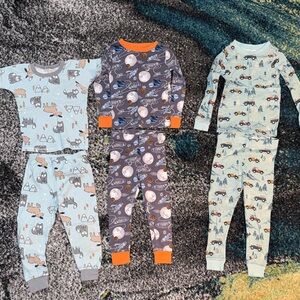 Carter's Kids Pajama Set - Blue, Gray, Orange, Green